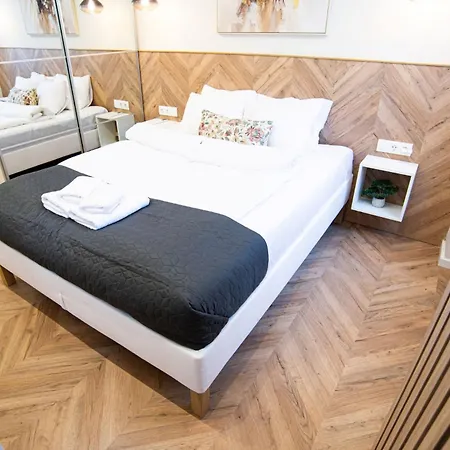 Appartamento D3 - In The Center Of *